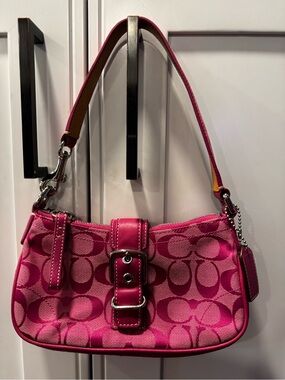 Vintage Y2K Coach Signature Hot Pink Suede Canvas Demi Buckle Shoulder Bag 6362